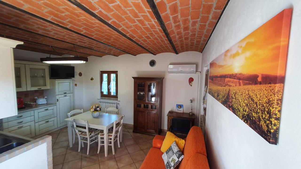 Spicchio Di Luna - Casa Vacanze Albiano Magra Buitenkant foto